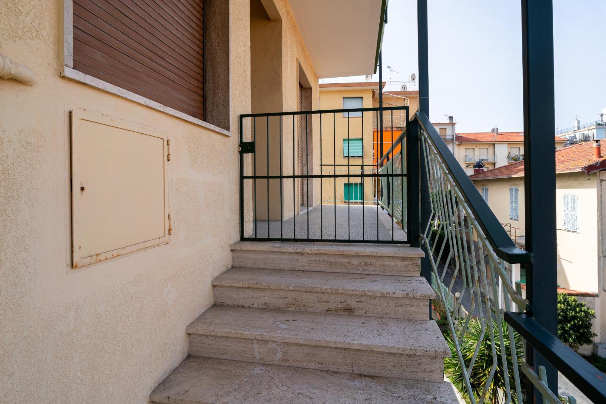 Casa Silvia - Central - Terrace - Wifi Bordighera Exteriér fotografie