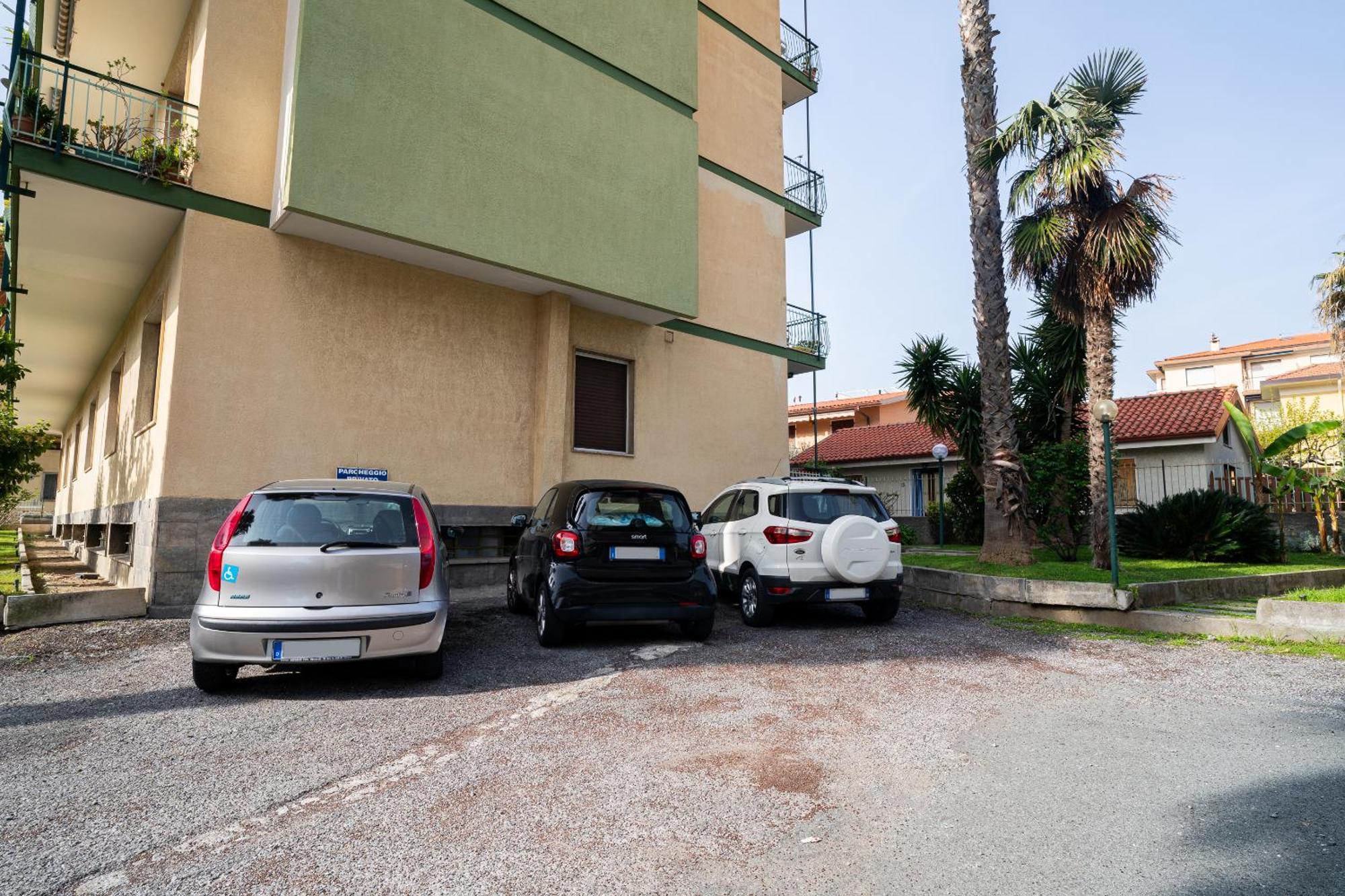 Casa Silvia - Central - Terrace - Wifi Bordighera Exteriér fotografie